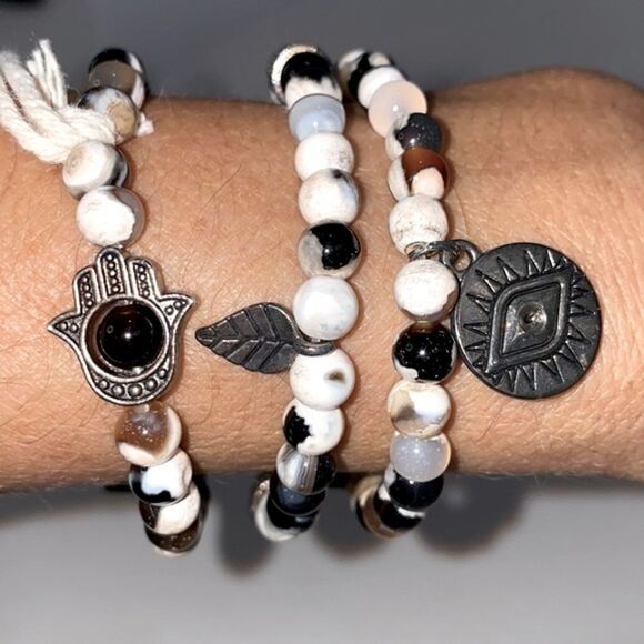 Hands + Eye + Agate Healing Bracelets Set Of 3 NWT - Picture 3 of 12